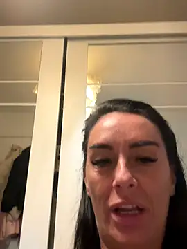 Snapshot of Islaymae_gilf chatting on September 13, 2025, 6:19 pm Islaymae gilf online show from September 13, 2025, 6:19 pm