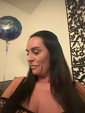 Snapshot of Islaymae_gilf chatting on October 18, 2025, 7:16 pm Islaymae gilf online show from October 18, 2025, 7:16 pm