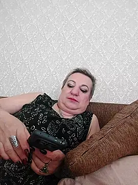 StarNicole online show from November 19, 2025, 6:02 am