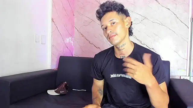 Asthondream  online show from November 29, 2025, 10:26 am