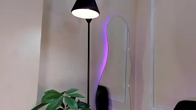 Snapshot of dulce_fiore07 chatting on December 3, 2025, 12:26 pm dulce fiore07 online show from December 3, 2025, 12:26 pm