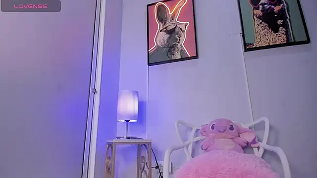 dulce fiore07 online show from January 13, 2026, 12:20 pm