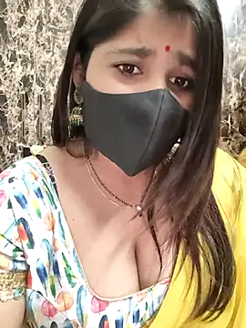 Snapshot of MISS_RIYA14 chatting on November 16, 2025, 5:50 pm MISS RIYA14 online show from November 16, 2025, 5:50 pm