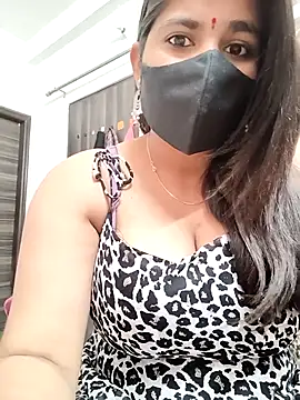 Snapshot of MISS_RIYA14 chatting on November 20, 2025, 8:04 am MISS RIYA14 online show from November 20, 2025, 8:04 am