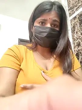 Snapshot of MISS_RIYA14 chatting on November 2, 2025, 7:57 am MISS RIYA14 online show from November 2, 2025, 7:57 am