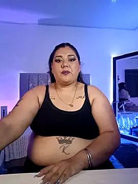 AndreaKinky online show from December 17, 2025, 8:52 am