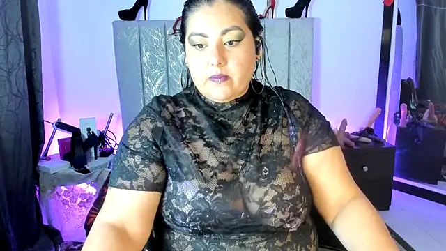 AndreaKinky online show from May 17, 2026, 9:09 am