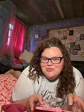 Snapshot of Fatpussybigass chatting on May 23, 2026, 10:09 pm Fatpussybigass online show from May 23, 2026, 10:09 pm