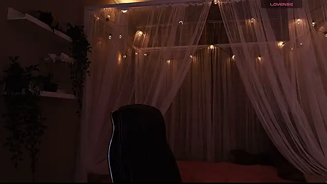 Sabrina bloom online show from September 14, 2025, 11:49 pm