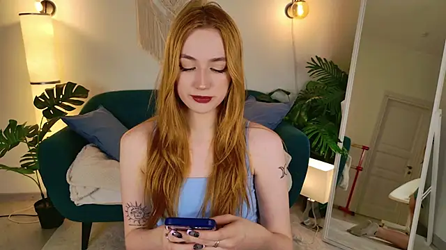 Snapshot of Sexy_witches chatting on December 2, 2025, 3:36 pm Sexy witches online show from December 2, 2025, 3:36 pm