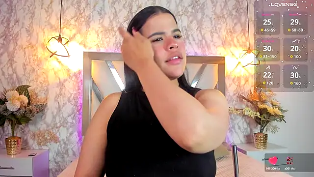 Snapshot of Aisha_poweer chatting on November 25, 2025, 2:12 am Aisha poweer online show from November 25, 2025, 2:12 am