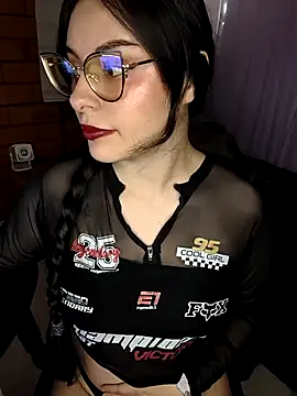 Snapshot of Camila_Ord chatting on February 6, 2026, 9:11 pm Camila Ord online show from February 6, 2026, 9:11 pm