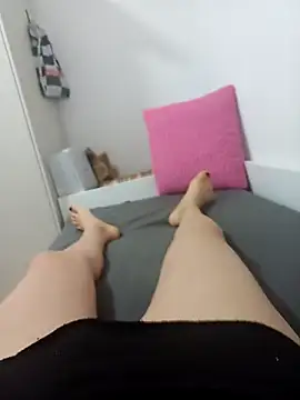 lolitaportugal23 online show from March 12, 2026, 6:01 pm