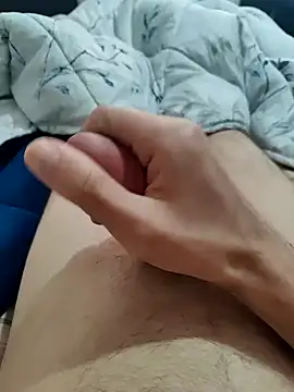 emrekzlk52 online show from February 28, 2026, 10:48 am