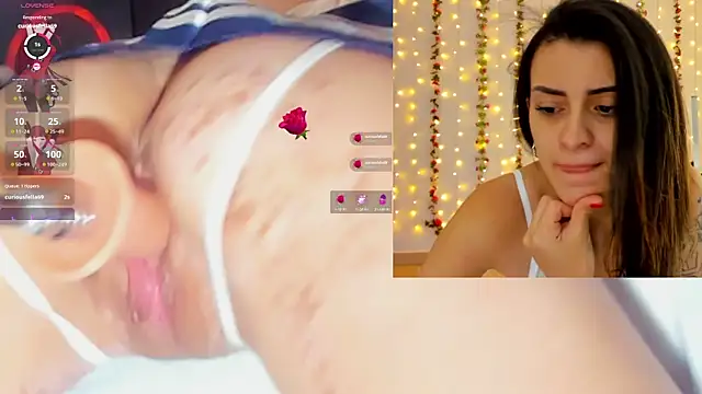 Snapshot of Kitty__Rose__ chatting on October 30, 2025, 10:24 am Kitty Rose online show from October 30, 2025, 10:24 am