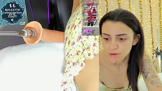 Kitty  Rose   online show from February 11, 2026, 10:04 am