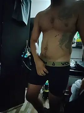 Snapshot of SanChacal5694 chatting on November 8, 2025, 2:37 am SanChacal5694 online show from November 8, 2025, 2:37 am