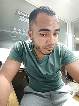 Snapshot of SanChacal5694 chatting on November 28, 2025, 11:05 pm SanChacal5694 online show from November 28, 2025, 11:05 pm