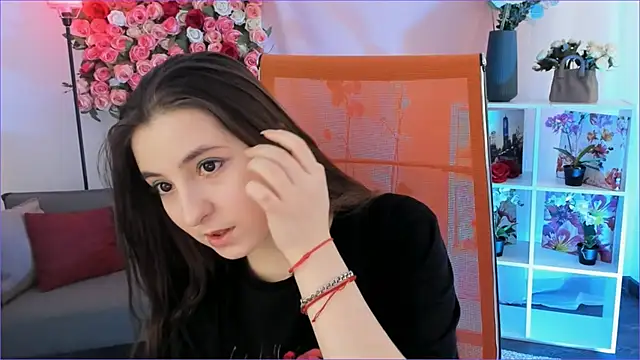 Snapshot of VirtuallVoyant chatting on February 3, 2026, 7:24 am VirtuallVoyant online show from February 3, 2026, 7:24 am