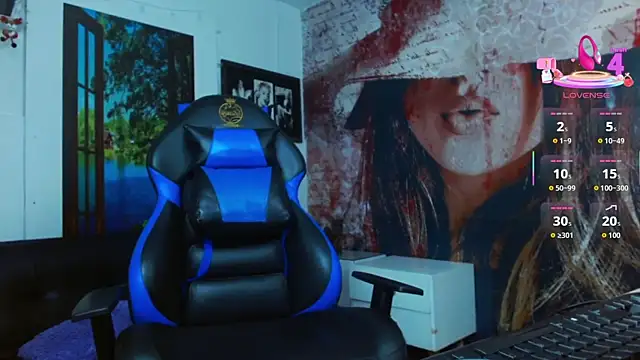 gigi gilt  online show from December 22, 2025, 9:26 pm