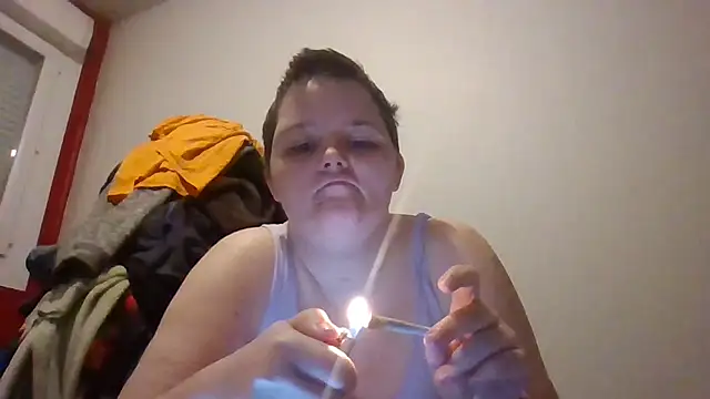 moulette7 online show from April 2, 2026, 3:46 am