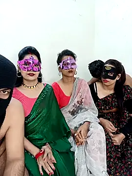 Snapshot of Sexy_kaira01 chatting on October 24, 2025, 4:17 pm Sexy kaira01 online show from October 24, 2025, 4:17 pm