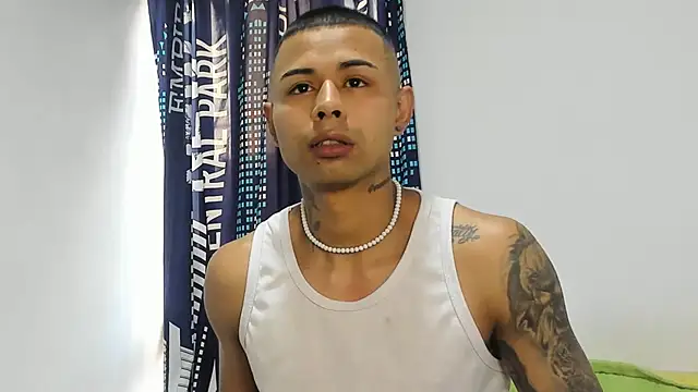  Logan Colton  online show from October 22, 2025, 9:13 pm