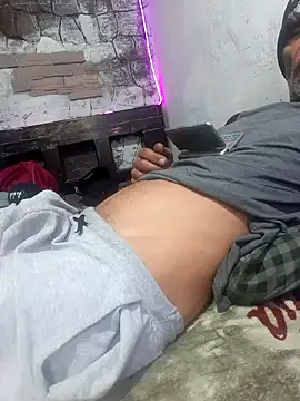 Snapshot of elvergu666 chatting on February 10, 2026, 12:48 pm elvergu666 online show from February 10, 2026, 12:48 pm