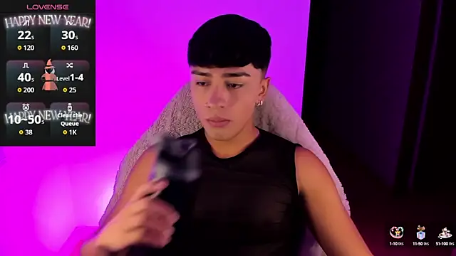 Snapshot of Matheewx_m chatting on September 10, 2025, 4:00 am Matheewx m online show from September 10, 2025, 4:00 am