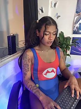 Snapshot of cam11_07 chatting on October 31, 2025, 11:00 pm cam11 07 online show from October 31, 2025, 11:00 pm