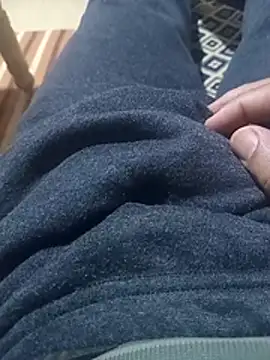 Snapshot of svvagesexyy chatting on December 3, 2025, 7:46 pm svvagesexyy online show from December 3, 2025, 7:46 pm