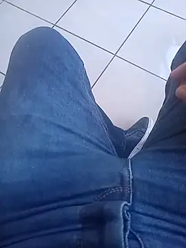 Snapshot of svvagesexyy chatting on December 3, 2025, 7:30 am svvagesexyy online show from December 3, 2025, 7:30 am