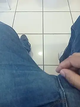 Snapshot of svvagesexyy chatting on December 17, 2025, 7:46 am svvagesexyy online show from December 17, 2025, 7:46 am