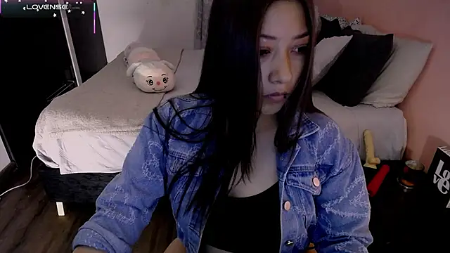 Snapshot of Mia_1120 chatting on July 14, 2026, 6:58 pm Mia 1120 online show from July 14, 2026, 6:58 pm