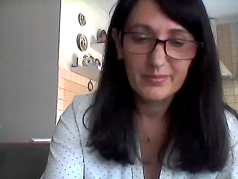 Elena48324 online show from June 18, 2026, 9:58 am