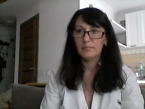 Snapshot of Elena48324 chatting on October 29, 2025, 10:58 am Elena48324 online show from October 29, 2025, 10:58 am