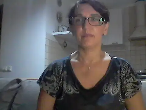 Elena48324 online show from August 4, 2026, 4:55 pm