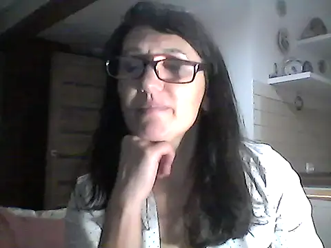 Snapshot of Elena48324 chatting on February 11, 2026, 6:30 pm Elena48324 online show from February 11, 2026, 6:30 pm