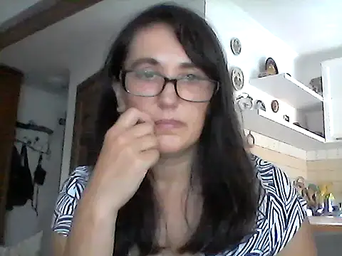 Elena48324 online show from August 5, 2026, 12:32 pm