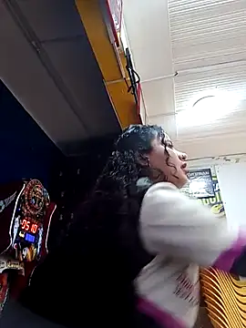 Snapshot of Yaya_watson chatting on November 1, 2025, 8:14 pm Yaya watson online show from November 1, 2025, 8:14 pm