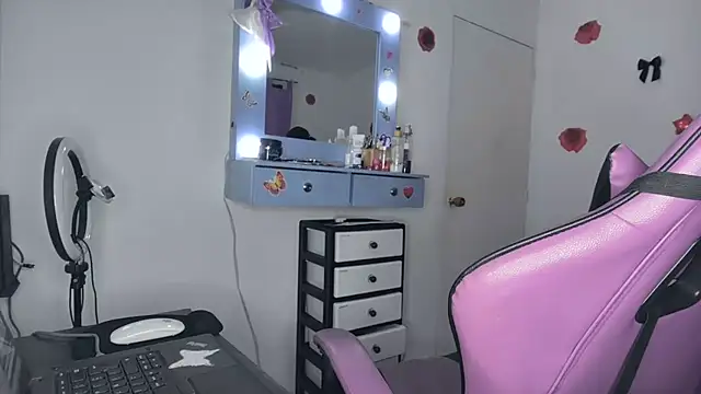 soffy rosses online show from May 24, 2026, 2:00 am