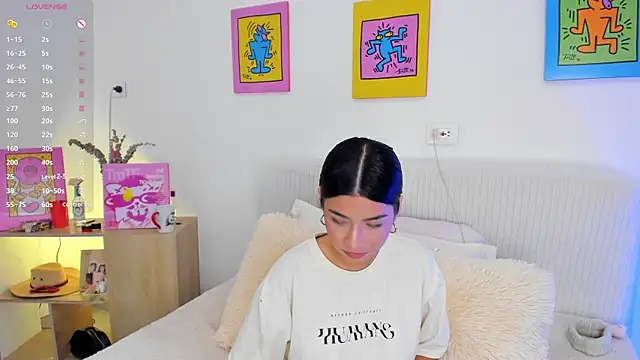 Snapshot of AprilAddams_ chatting on October 10, 2025, 9:04 pm AprilAddams  online show from October 10, 2025, 9:04 pm