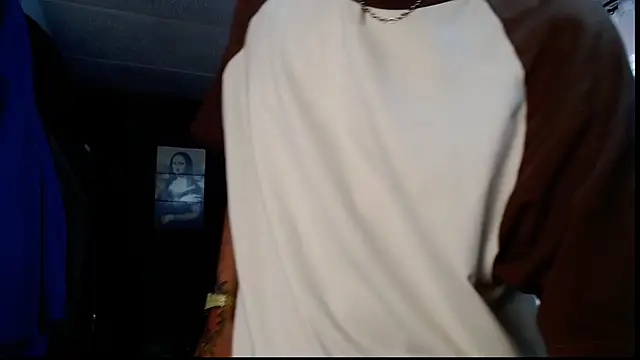 Snapshot of malek_xarx_ chatting on November 3, 2025, 9:40 pm malek xarx online show from November 3, 2025, 9:40 pm