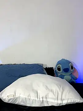 Snapshot of Luke_Stone chatting on September 18, 2025, 2:47 am Luke Stone online show from September 18, 2025, 2:47 am