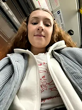 Snapshot of katexxxx chatting on November 7, 2025, 4:55 pm katexxxx online show from November 7, 2025, 4:55 pm