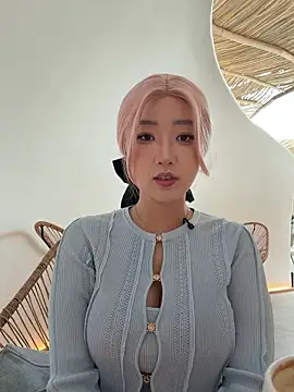 winter11 online show from March 1, 2026, 1:38 am