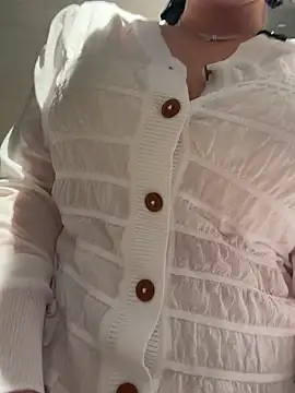 winter11 online show from June 5, 2026, 5:45 am