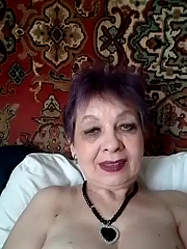 Rose60301 online show from July 4, 2026, 12:32 pm