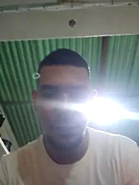 Snapshot of sexyboy_fox chatting on December 16, 2025, 4:44 pm sexyboy fox online show from December 16, 2025, 4:44 pm