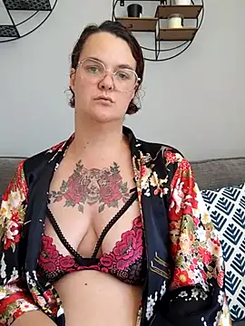 DadoTigresse online show from October 6, 2025, 12:06 pm